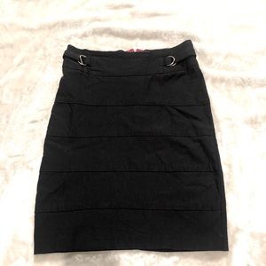MIDI-black skirt